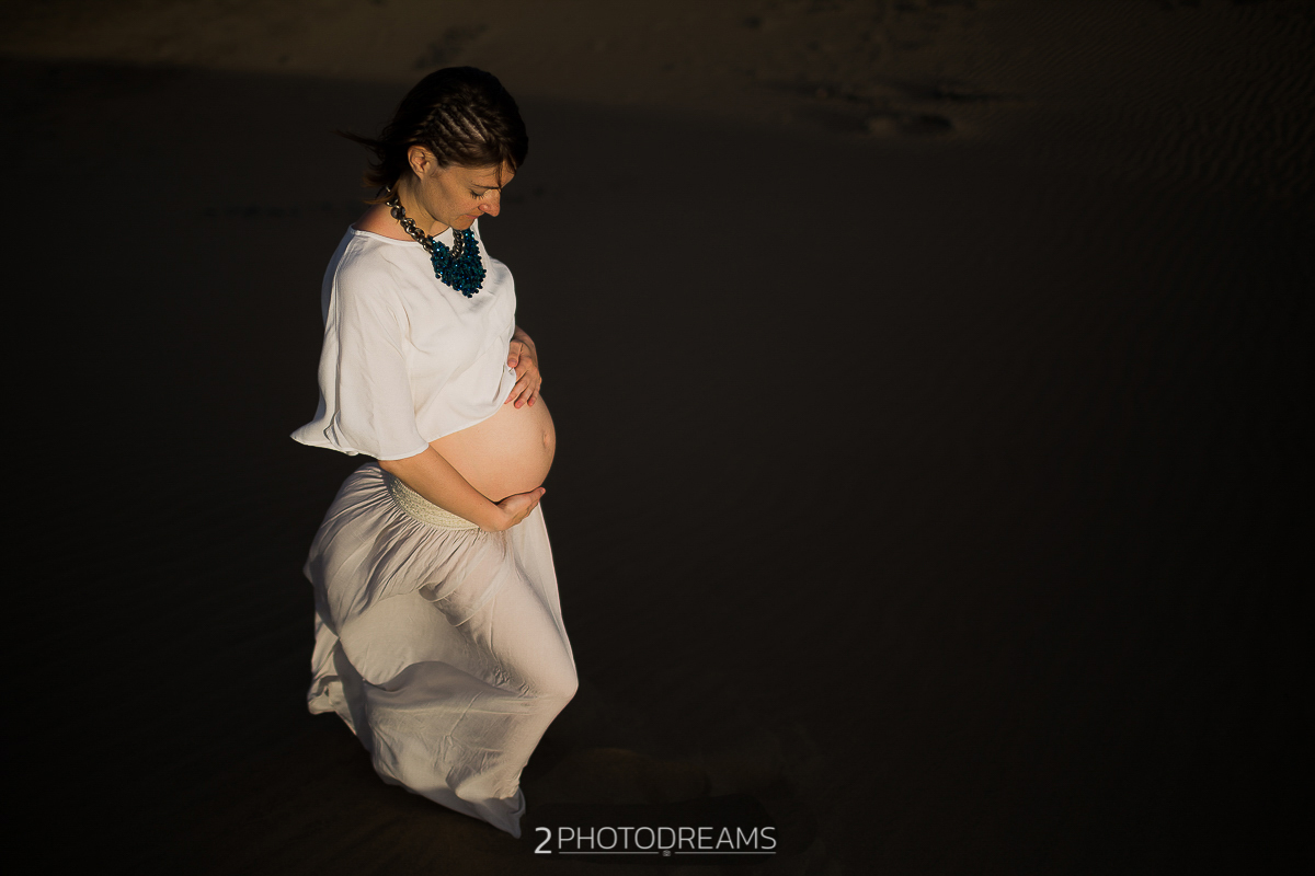 Maternity pregnancy photography